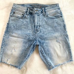 American Eagle Mens Jean Shorts. Size 32. Stone wash + distressed